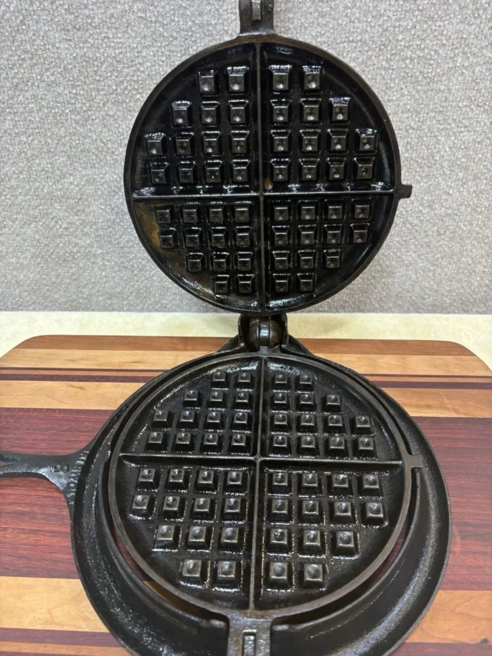 Vtg Griswold No.8 Waffle Maker Cast Iron 1908 Co American Low Base 975,976,977